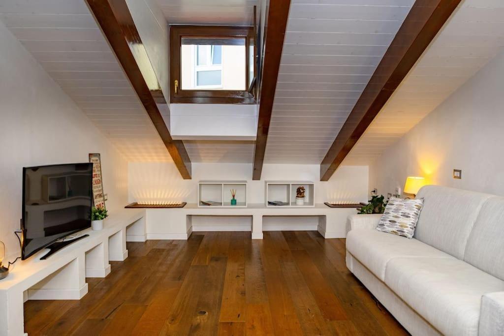 Canonica Attic Apartment Milano Eksteriør bilde