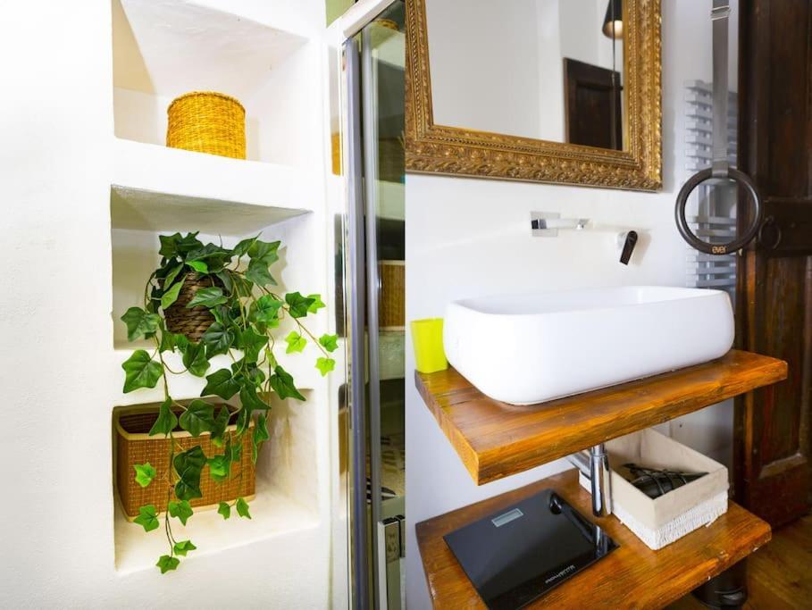 Canonica Attic Apartment Milano Eksteriør bilde